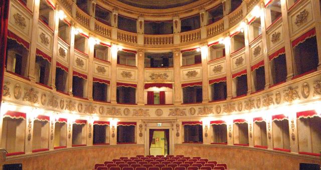 Teatro Comunale Luciano Pavarotti...a due passi dal Best Western Hotel Libertà!